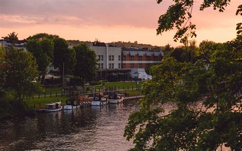 hotels egham|The Runnymede on Thames .